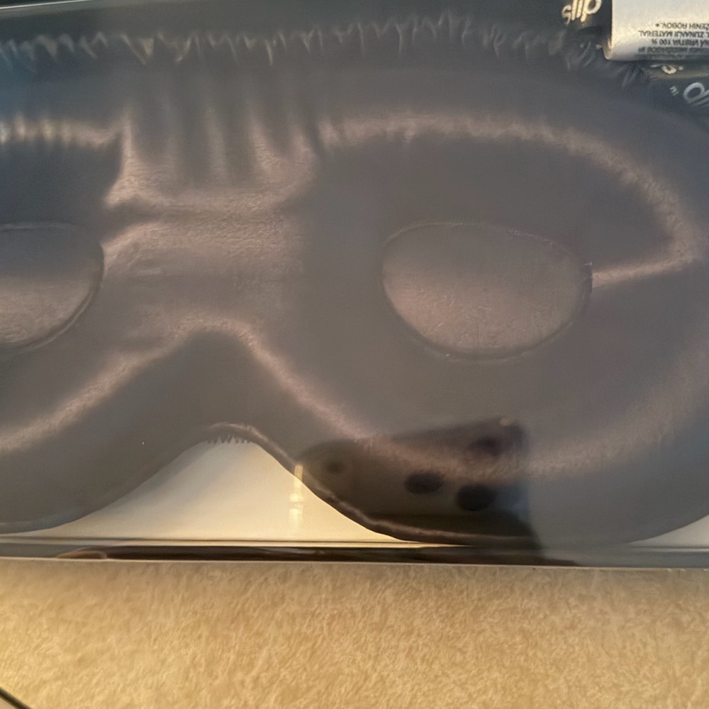 slip black and white Lovely Lashes Contour Sleep Mask new in Box - Picture 4 of 5